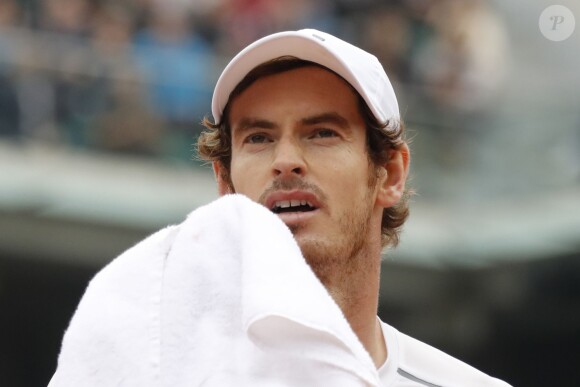 Andy Murray à Roland-Garros le 1er juin 2016, lors de sa victoire en quart de finale contre Richard Gasquet.
