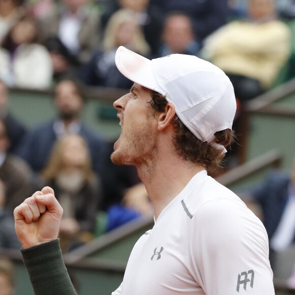 Andy Murray à Roland-Garros le 1er juin 2016, lors de sa victoire en quart de finale contre Richard Gasquet.