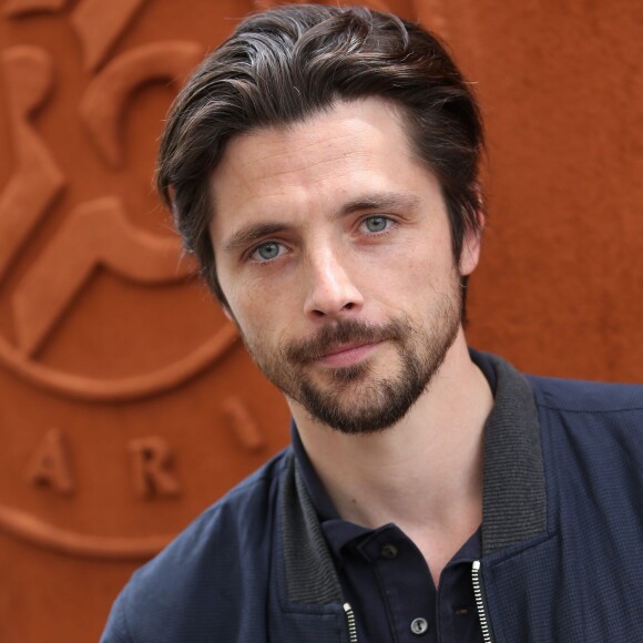 Raphael Personnaz People au village des Internationaux de Tennis de Roland Garros le 27 mai 2016. © Dominique Jacovides / Bestimage