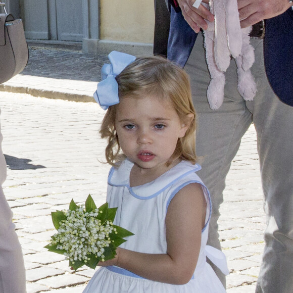 La princesse Madeleine de Suède avec son mari Christopher O'Neill et leur fille la princesse Leonore lors d'une visite dans le Gotland à Visby le 3 juin 2016.  Princess Madeleine with her husband Christopher O'Neill and daughter princess Leonore visiting Gotland, Sweden, June 3rd, 2016.03/06/2016 - Visby