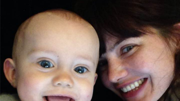 Delphine Chanéac : Ethan, 8 mois, a déjà les yeux de sa maman !