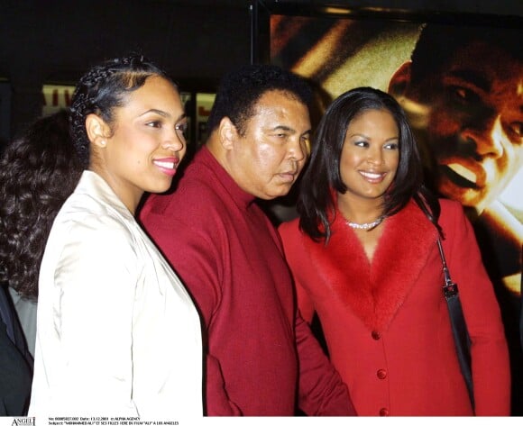 Mohamed Ali et ses filles à Los Angeles en 2001.