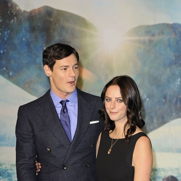 Benjamin Walker et Kaya Scodelario à la première du film "Au coeur de l'océan" à Londres, le 2 décembre 2015