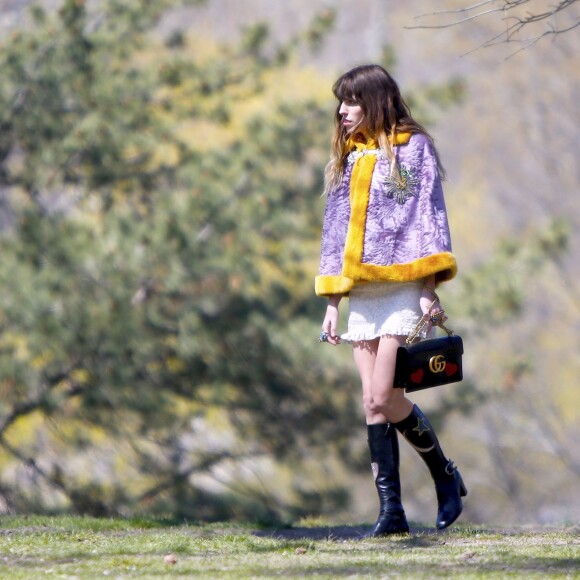 Exclusif - Lou Doillon sur le tournage de la série "The Myth of Orpheus and Eurydice" pour Gucci à Central Park. New York, le 14 avril 2016.