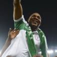  Stephen Keshi porté en triomphe lors de la victoire du Nigéria en finale de la CAN 2013, le 11 février 2013 à Johannesburg. L'ancien capitaine et sélectionneur des Super Eagles est mort à 54 ans dans la nuit du 7 au juin 2016. 