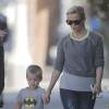 Reese Witherspoon et ses enfants Ava et Tennessee à Santa Monica le 3 mai 2016.