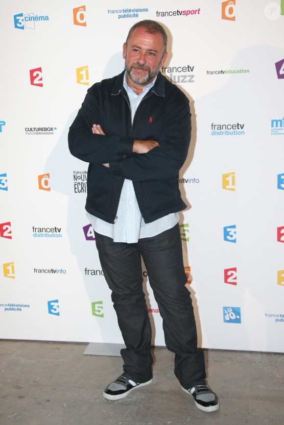 Emmanuel Maubert - Photocall de la conference de presse de rentree de France TV au Palais de Tokyo le 27 août 2013