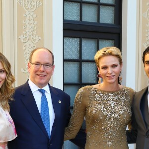 La princesse Charlene et le prince Albert de Monaco avec Elyes Gabel et Katharine McPhee (de la série Scorpion) lors du cocktail organisé le 14 juin 2016 dans la cour du palais princier en marge du 56e Festival de Télévision de Monte-Carlo. © Pool Festival TV Monaco / BestImage