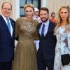 Le prince Albert II de Monaco et la princesse Charlene avec Jason Priestley et sa femme Naomi Lowde-Priestley lors du cocktail organisé le 14 juin 2016 dans la cour du palais princier en marge du 56e Festival de Télévision de Monte-Carlo. © Pool Festival TV Monaco / BestImage