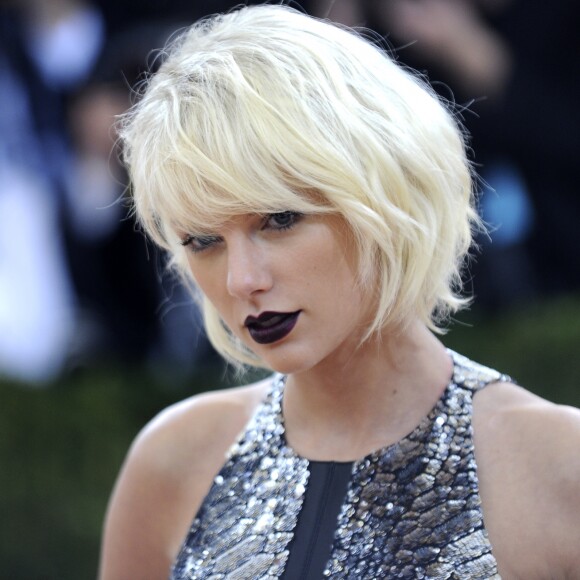 Taylor Swift à la Soirée Costume Institute Benefit Gala 2016 (Met Ball) sur le thème de "Manus x Machina" au Metropolitan Museum of Art à New York, le 2 mai 2016. © Future-Image via ZUMA Wire/Bestimage