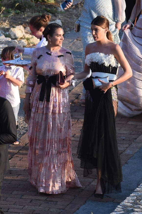 Bianca Brandolini d'Adda au mariage de Giovanna Battaglia et Oscar Engelbert à Capri, Italie, le 10 juin 2016.
