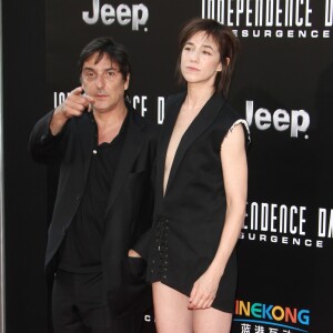 Charlotte Gainsbourg et Yvan Attal - Avant-première du film "Independence Day - Resurgence" au théâtre TCL Chinese à Hollywood, Californie, le 20 juin 2016.