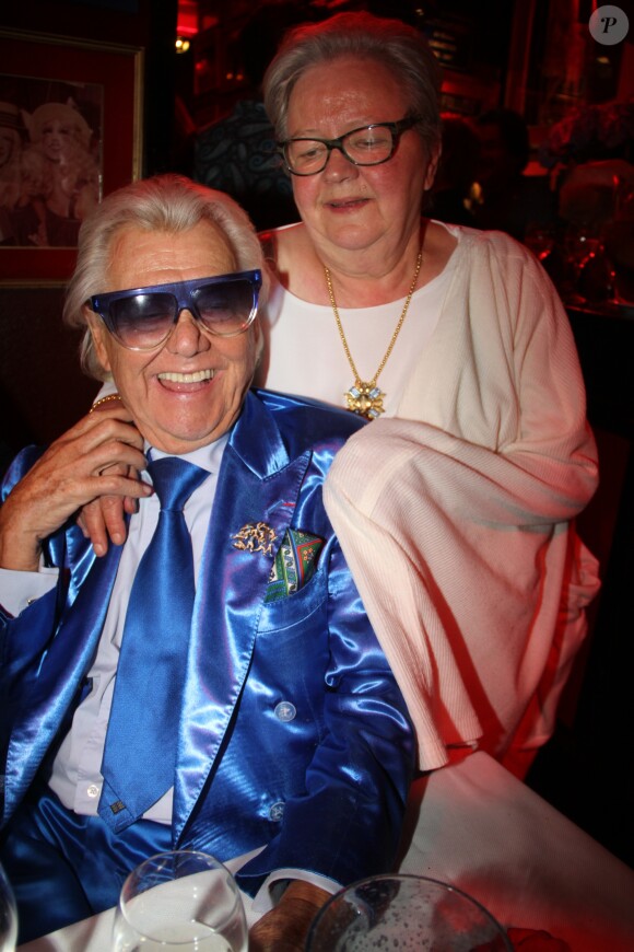 Michou et soeur Micheline - Michou fête ses 85 ans et les 60 ans de son établissement, le 20 juin 2016 à Paris © Baldini/Bestimage