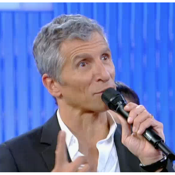 Hervé bat le record de gains de France Télévisions dans N'oubliez pas les paroles, le 21 juin 2016.