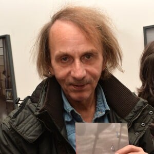 Michel Houellebecq - Vernissage de l'exposition de photographies "Before Landing" de Michel Houellebecq au Pavillon Carré de Baudoin à Paris, le 8 novembre 2014.