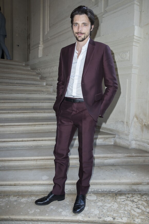 Raphaël Personnaz arrive à l'hôtel Salomon de Rothschild pour assister au défilé Valentino. Paris, le 22 juin 2016. © Olivier Borde/Bestimage