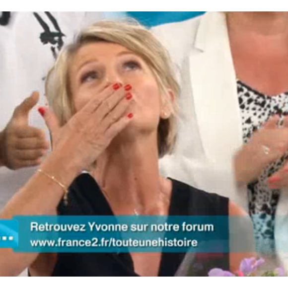 Sophie Davant en larmes dans le dernier numéro de "Toute une histoire" sur France 2. Le 24 juin 2016.