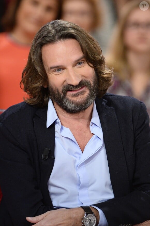 Frédéric Beigbeder - Enregistrement de l'émission "Vivement Dimanche" diffusée le 23 novembre 2014.