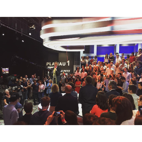 Coulisses de la fête qui a eu lieu sur le plateau du "Petit Journal" de Canal+. Juin 2016.