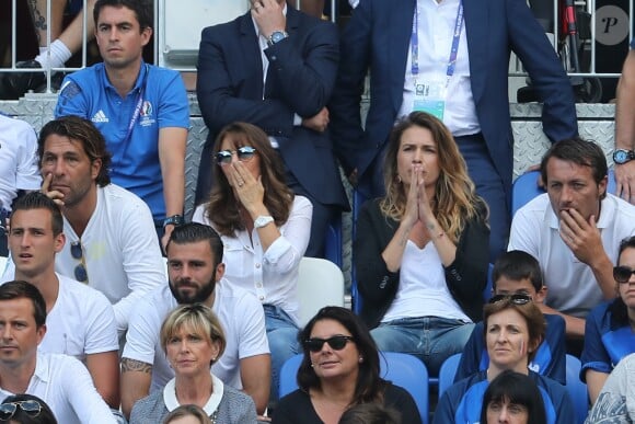 Claude Deschamps (la femme de Didier Deschamps) lors du match des 8ème de finale de l'UEFA Euro 2016 France-Irlande au Stade des Lumières à Lyon, France le 26 juin 2016. © Cyril Moreau/Bestimage