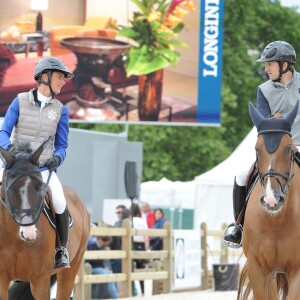 Guillaume Canet et Pénélope Leprevost - Détente - Longines Paris Eiffel Jumping au Bois de Boulogne à la plaine de Jeux de Bagatelle à Paris, le 1 juillet 2016. © Pierre Perusseau/Bestimage