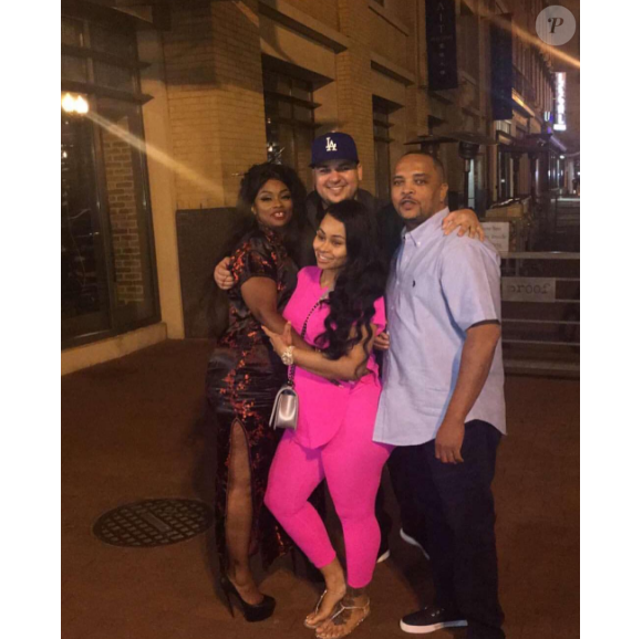 Blac Chyna enceinte, son fiancé Rob Kardashian et ses parents. Photo publiée sur Instagram, le 3 juillet 2016