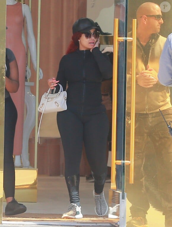Blac Chyna (enceinte), fait du shopping à West Hollywood le 18 juin 2016.
