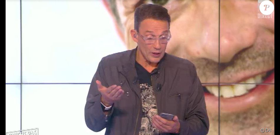 Julien Courbet Lit Le Message De Stephane Plaza Concernant La Polemique De Chasseurs D Appart En Direct Dans Tpmp Mardi 5 Juillet 2016 Sur D8 Purepeople