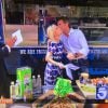 Le prince Emmanuel Philibert de Savoie présente son food-truck de pâtes artisanales fraîches, le "Prince de Venise", lors d'une interview par la chaîne KTLA Channel 5 au journal télévisé du matin, en présence du chef italien Mirko Paderno. Le 1er juillet 2016