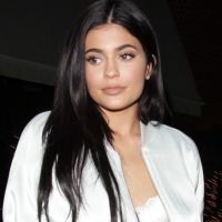 Kylie Jenner : Sa ligne de cosmétiques dans le feu des critiques, elle réplique