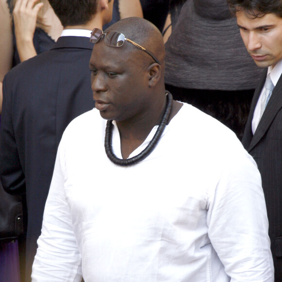 Mouss Diouf - Mariage de la petite fille de Sean Conney. En France en 2008.