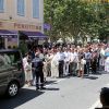 La famille et les amis du comédien aux obsèques de Mouss Diouf, le 9 juillet 2012, à Auriol.