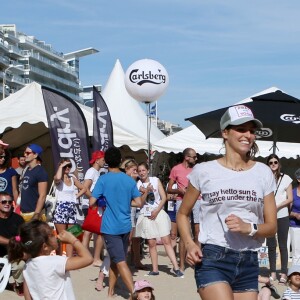 Laury Thilleman (miss France 2011) à la Summer Cup 2016 à La Baule le 8 juillet 2016. La Summer Cup 2016, 6ème édition, est l'un des plus grands rassemblement de stand-Up Paddle d'Europe. © Laetitia Notarianni / Bestimage