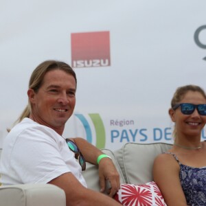 Alex Caizergues et Marie Desandre Navarre, Kite surfeur professionnels à la Course de Stand-Up Paddle lors de la Summer Cup 2016 à La Baule le 9 juillet 2016. La Summer Cup 2016, 6ème édition, est l'un des plus grands rassemblement de stand-Up Paddle d'Europe. © Laetitia Notarianni / Bestimage09/07/2016 - La Baule