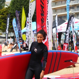 Flora Coquerel (miss France 2014) à la Course de Stand-Up Paddle lors de la Summer Cup 2016 à La Baule le 9 juillet 2016. La Summer Cup 2016, 6ème édition, est l'un des plus grands rassemblement de stand-Up Paddle d'Europe. © Laetitia Notarianni / Bestimage09/07/2016 - La Baule