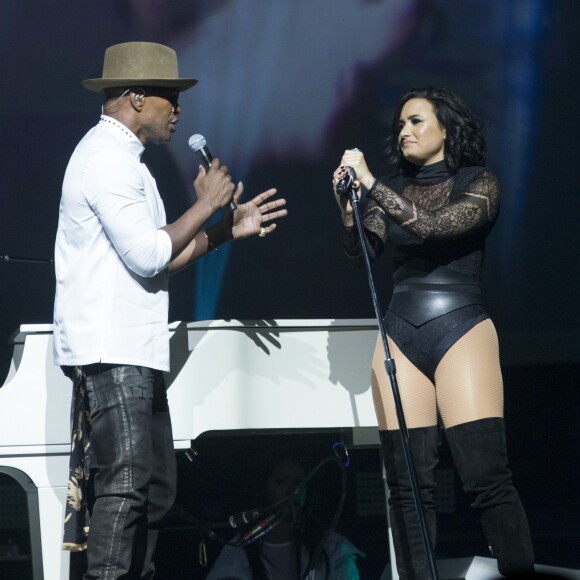 Demi Lovato et Nick Jonas invités par Jamie Foxx lors d'un concert à New York le 8 juillet 2016. © CPA/Bestimage