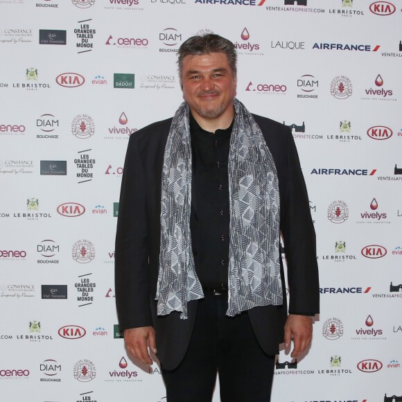 Exclusif - David Douillet à la 1ère édition des "Plumes d'Or du Vin et de la Gastronomie" au Pavillon Vendôme à Paris. le 19 mai 2016.