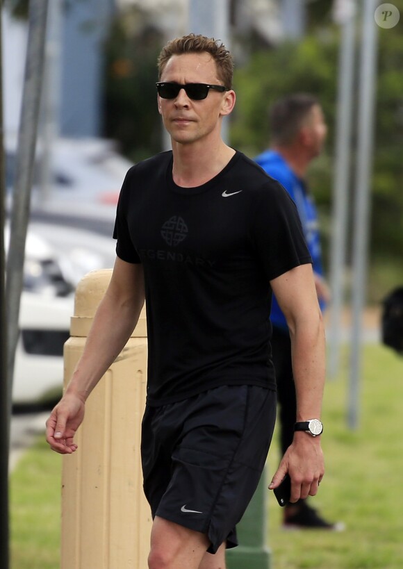 Tom Huddleston (compagnon de Taylor Swift) revient à son hôtel après son jogging à Sydney, Australie, le 12 juillet 2016.