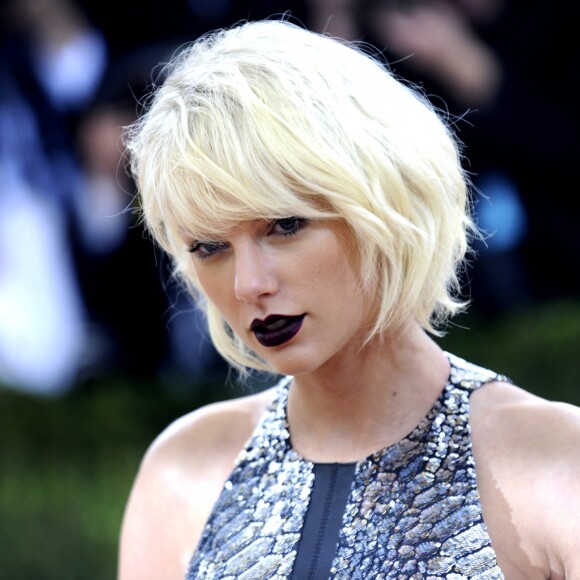 Taylor Swift à la Soirée Costume Institute Benefit Gala 2016 (Met Ball) sur le thème de "Manus x Machina" au Metropolitan Museum of Art à New York, le 2 mai 2016. © Future-Image via ZUMA Wire/Bestimage