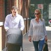 Les jeunes parents Nicky Hilton, son mari James Rothschild et leur fille Lily-Grace se promènent à New York, le 11 juillet 2016, quelques jours après la naissance de leur bébé.11/07/2016 - New York