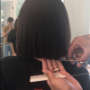 Nouvelle coupe de cheveux pour Kylie Jenner, invitée de marque d'une soirée caritative quelques heures plus tard.