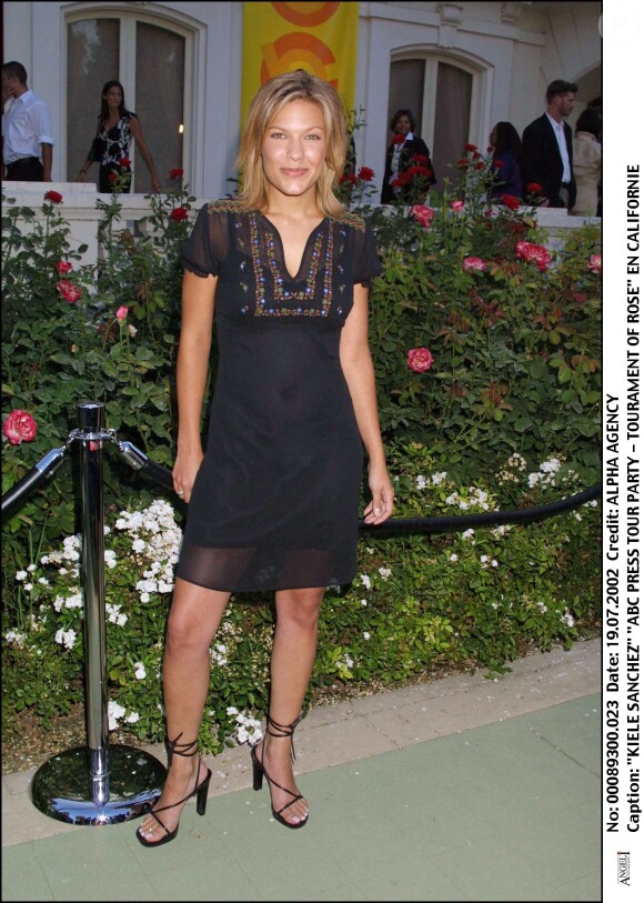 Kiele Sanchez lors du ABC Press Tour Party le 19 juillet 2002
