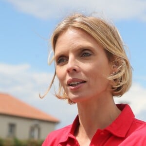 Exclusif - Sylvie Tellier lors de l'essayage des vélos avant le début de l'Etape du Coeur 2016 pour le compte de Mécénat Chirurgie Cardiaque à l'Hôtel Appart'City à Montélimar, le 14 juillet 2016. © CVS/Bestimage