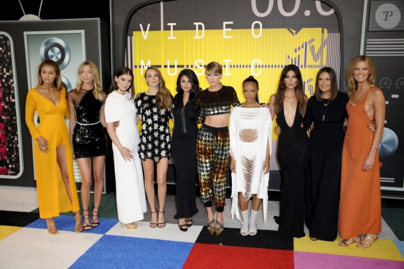Gigi Hadid, Hailee Steinfeld, Cara Delevingne, Selena Gomez, Taylor Swift,Serayah, Mariska Hargitay, Karlie Kloss - Soirée des MTV Video Music Awards à Los Angeles le 30 aout 2015.