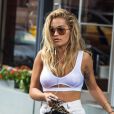 Rita Ora à la sortie d'un salon de manucure à New York, le 18 juillet 2016
