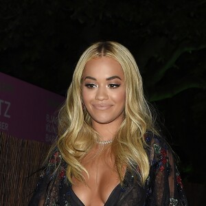 Rita Ora à la soirée "Serpentine Galleries Summer Party" à Londres, le 6 juillet 2016.