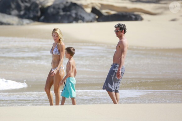 Exclusif - Patrick Dempsey et sa femme Jillian se baignent avec leurs enfants Talula Fyfe, Darby et Sullivan lors de leurs vacances à Saint-Barthélemy le 22 février 2016.
