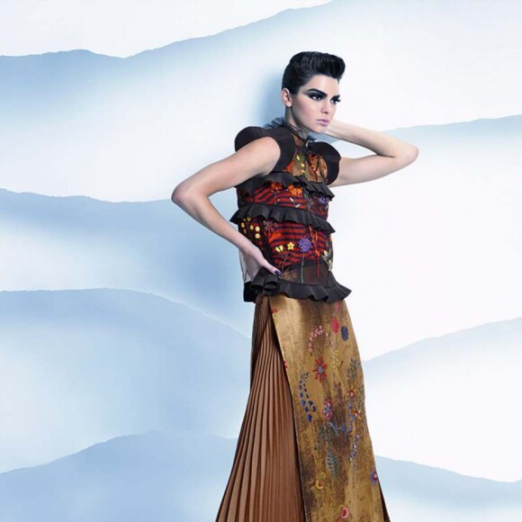 Kendall Jenner figure sur la campagne automne-hiver 2016/1017 de Fendi. Photo par Karl Lagerfeld.