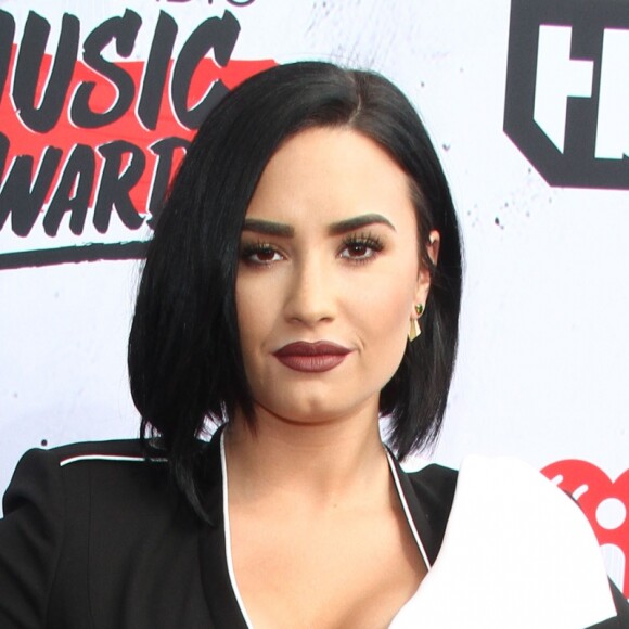 Demi Lovato à la soirée des iHeartRadio Music Awards à Inglewood, le 3 avril 2016.