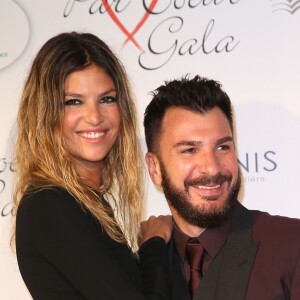 Michaël Youn et sa compagne Isabelle Funaro - Personnalités au gala "Par Coeur" pour les 10 ans de l'association "Cekedubonheur" au pavillon d'Armenonville à Paris. Le 24 septembre 2015